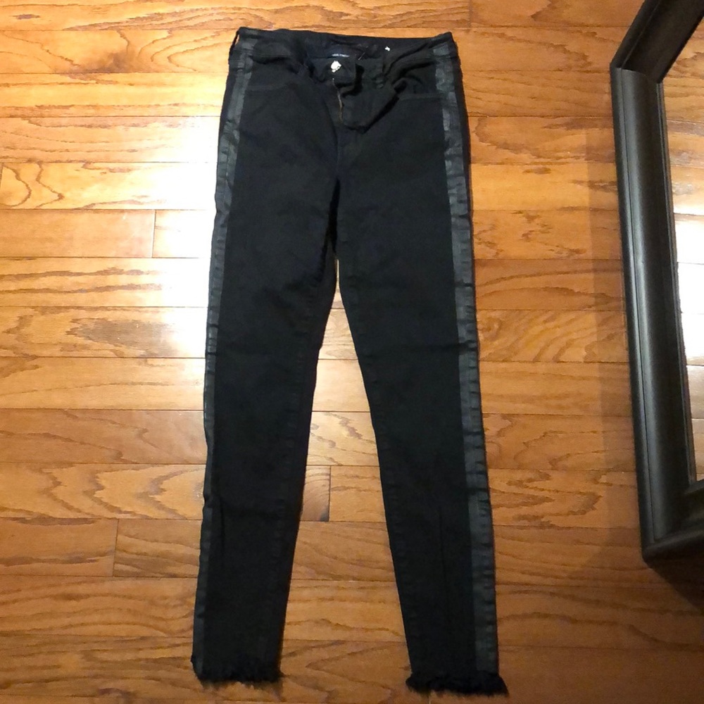 Black Skinny Jeans